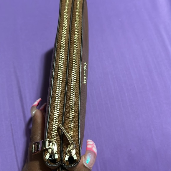 Coach Saddle brown double zip wallet wristlet used once - Picture 12 of 13